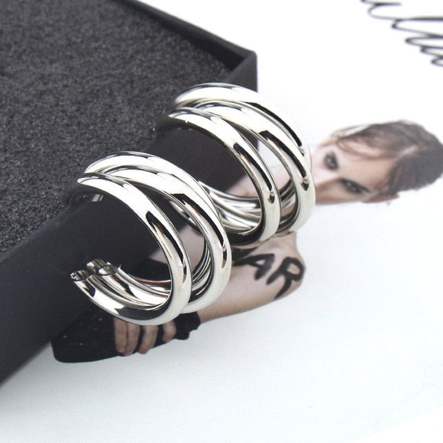 Metal Elegant Hoop Earring