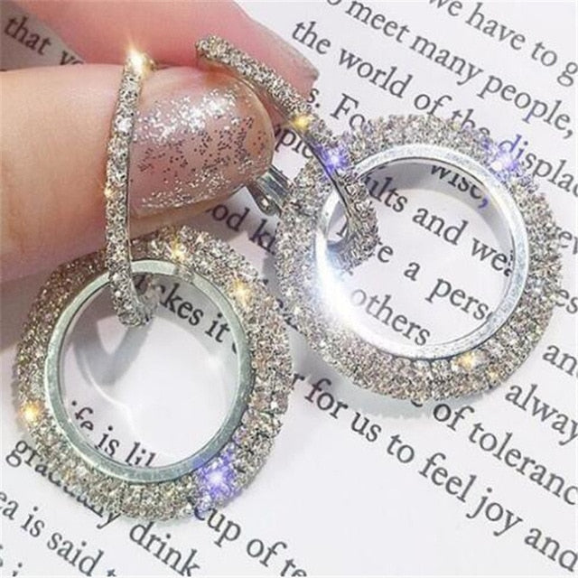 Metal Elegant Hoop Earring